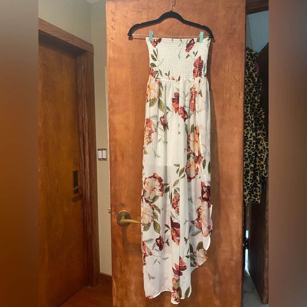 Like New Windsor maxi dress size M